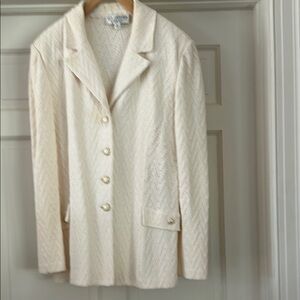 Elegant Cream Blazer